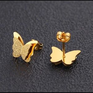 Excellent Quality Mini Double Butterflies Stud